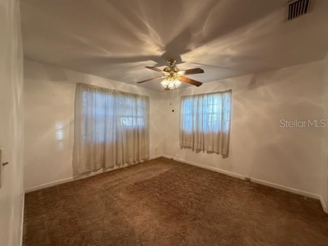 На продажу: $219,900 (3 спален, 1 ванн, 1189 Квадратных фут)