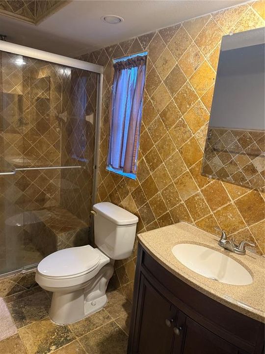 En Renta: $2,700 (3 camas, 3 baños, 1885 Pies cuadrados)