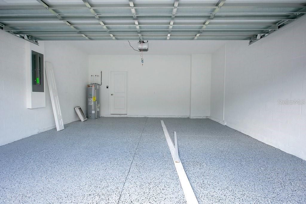 For Sale: $447,900 (4 beds, 3 baths, 2080 Square Feet)