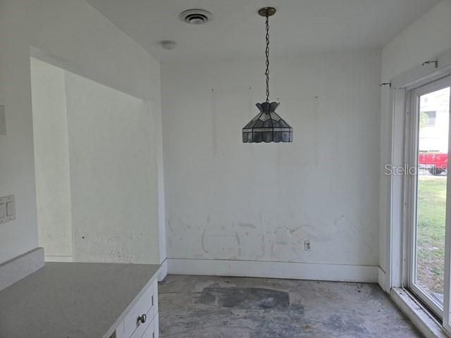 En Venta: $990,000 (4 camas, 0 baños, 1550 Pies cuadrados)