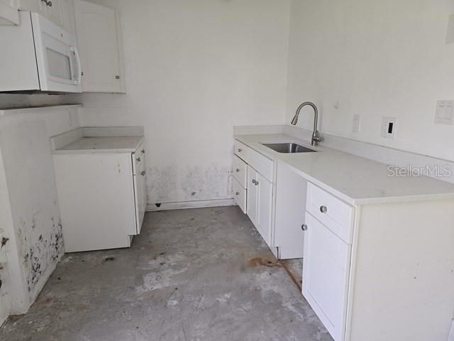 En Venta: $990,000 (4 camas, 0 baños, 1550 Pies cuadrados)