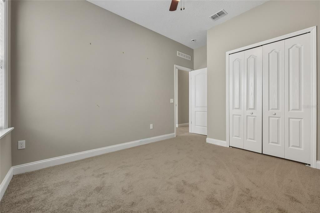 待售: $359,000 (3 贝兹, 2 浴室, 2438 平方英尺)