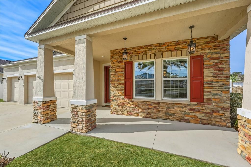 待售: $359,000 (3 贝兹, 2 浴室, 2438 平方英尺)