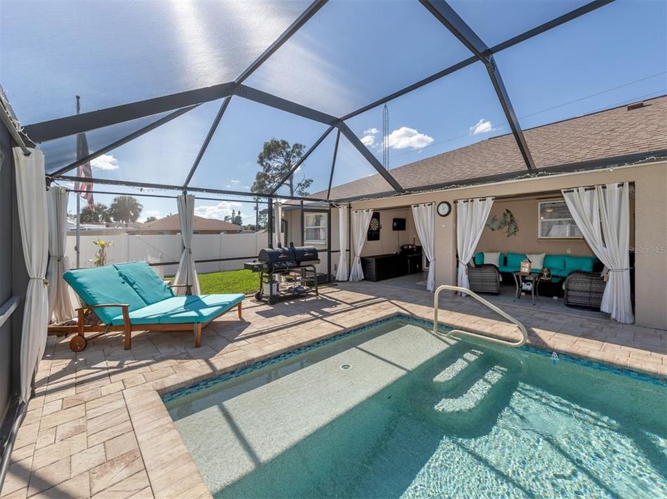 待售: $387,900 (3 贝兹, 2 浴室, 1424 平方英尺)