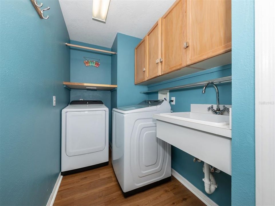 待售: $387,900 (3 贝兹, 2 浴室, 1424 平方英尺)