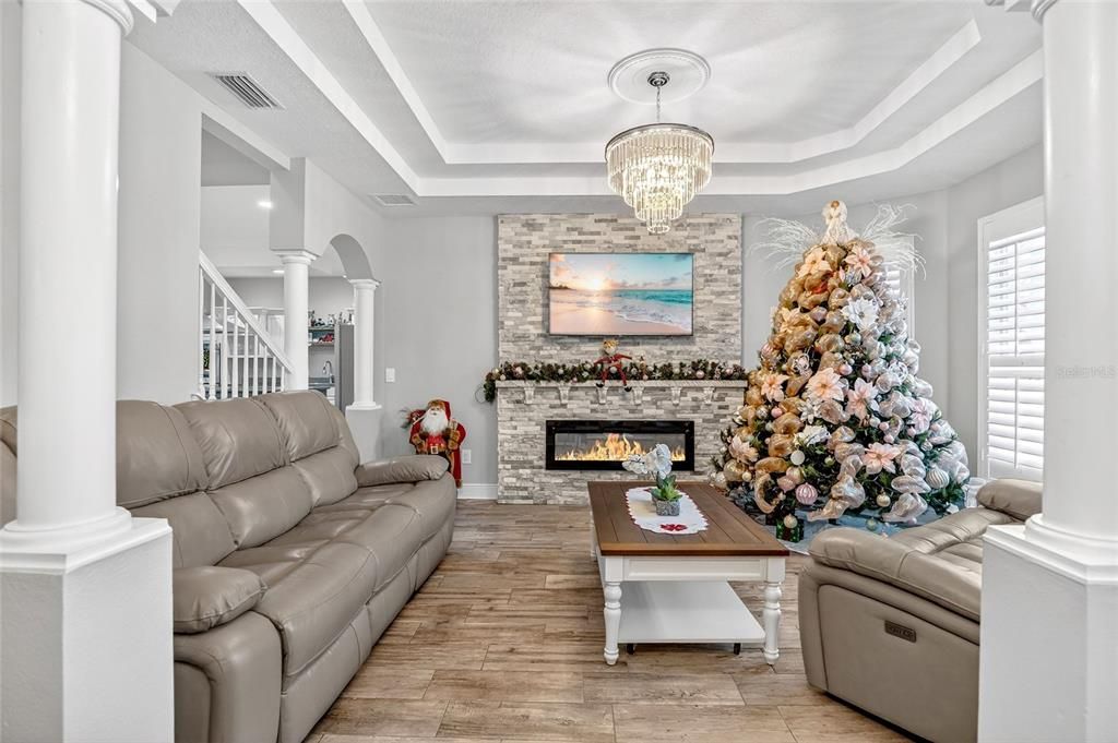 На продажу: $799,000 (7 спален, 6 ванн, 4794 Квадратных фут)