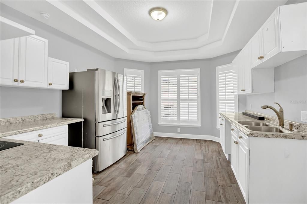 На продажу: $799,000 (7 спален, 6 ванн, 4794 Квадратных фут)