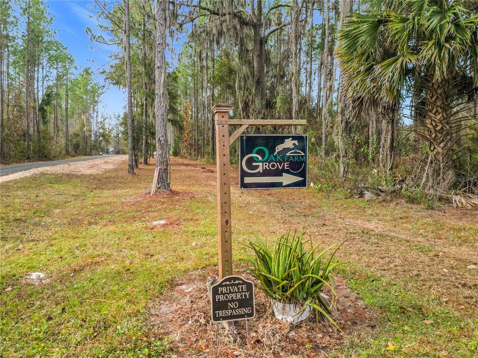 Active With Contract: $1,200,000 (2 beds, 1 baths, 1390 Square Feet)