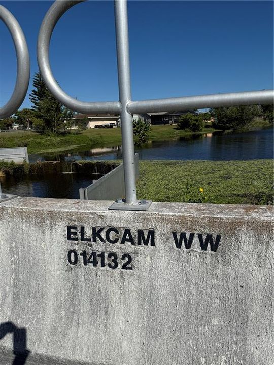 На продажу: $189,900 (2 спален, 1 ванн, 1124 Квадратных фут)