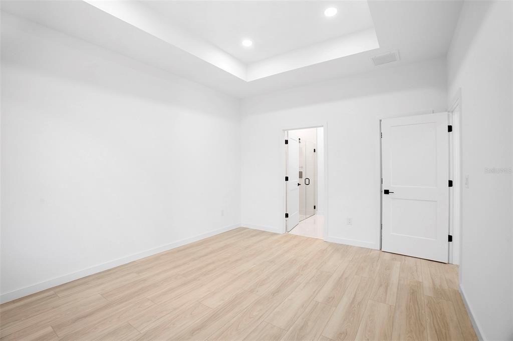 En Venta: $349,000 (3 camas, 2 baños, 1229 Pies cuadrados)