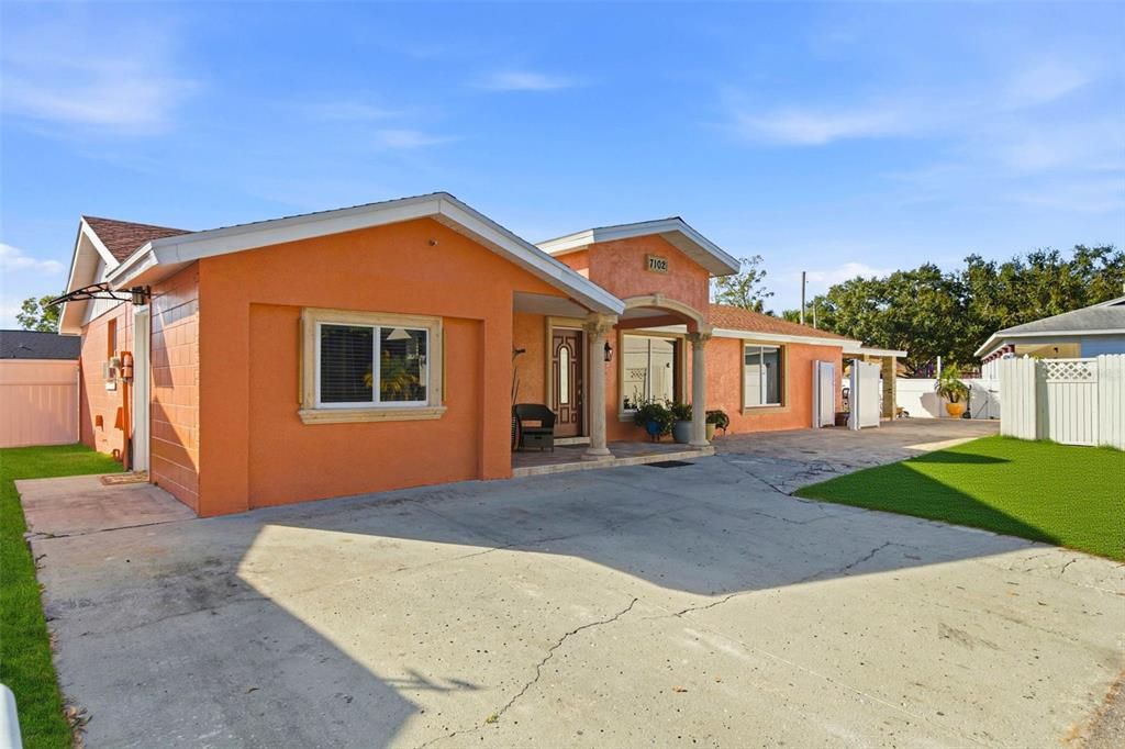 For Sale: $485,000 (4 beds, 3 baths, 1566 Square Feet)