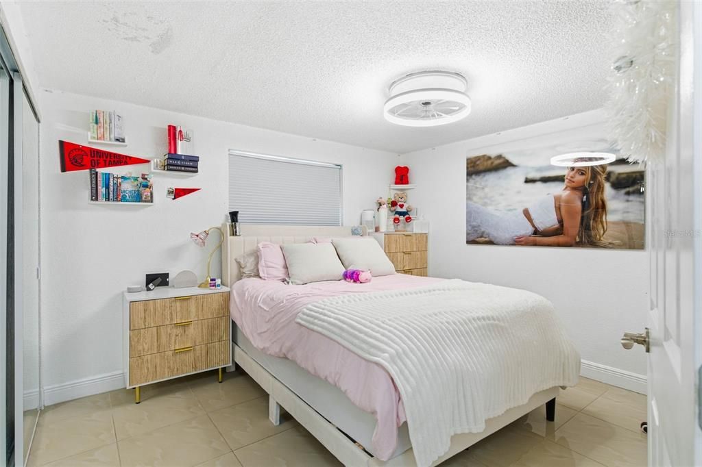 For Sale: $485,000 (4 beds, 3 baths, 1566 Square Feet)