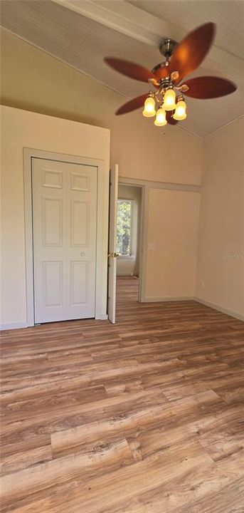 В аренду: $1,600 (2 спален, 1 ванн, 800 Квадратных фут)