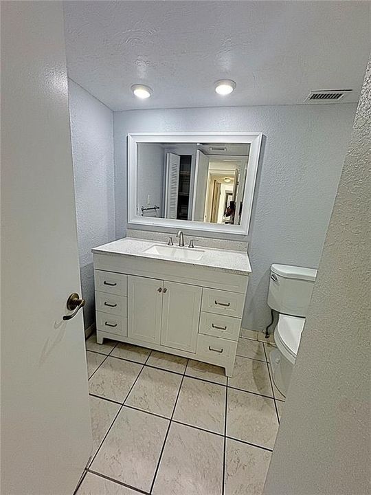 En Renta: $2,495 (2 camas, 2 baños, 1350 Pies cuadrados)