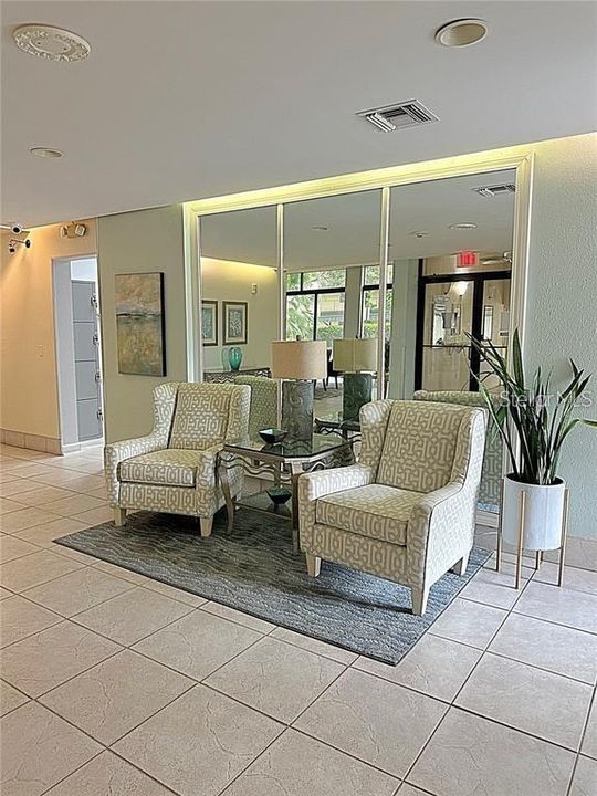 En Renta: $2,495 (2 camas, 2 baños, 1350 Pies cuadrados)