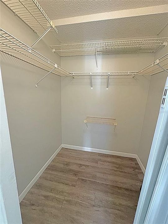 En Renta: $2,495 (2 camas, 2 baños, 1350 Pies cuadrados)