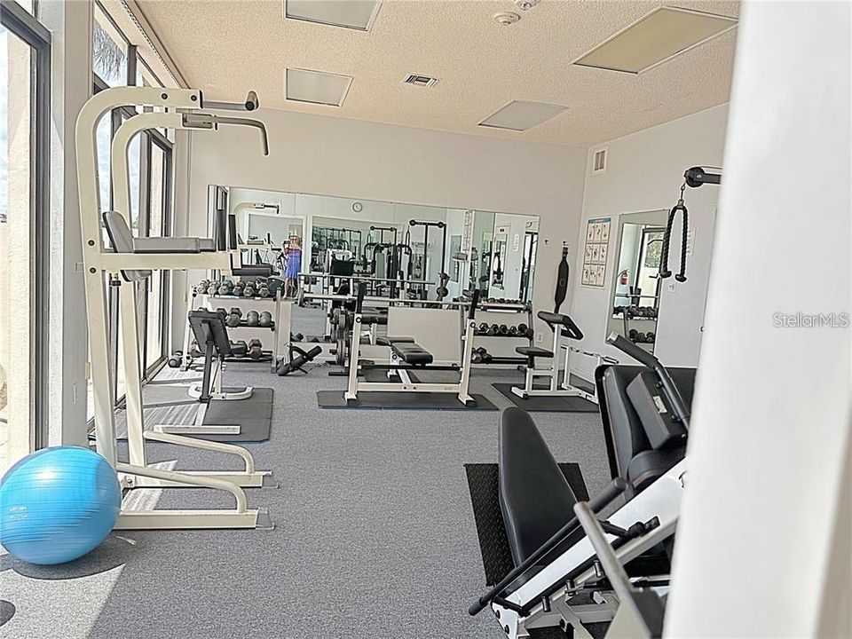 En Renta: $2,495 (2 camas, 2 baños, 1350 Pies cuadrados)