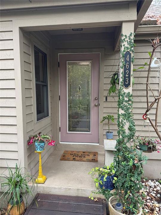 Active With Contract: $247,000 (2 beds, 2 baths, 1003 Square Feet)