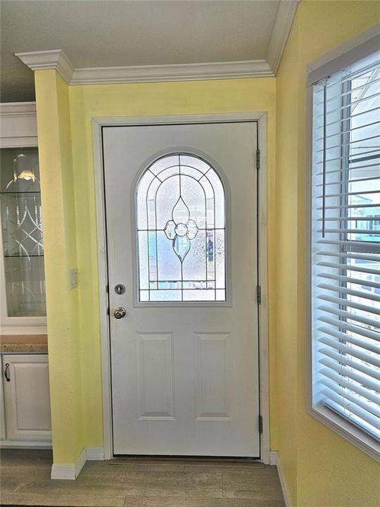 For Sale: $205,000 (3 beds, 2 baths, 1296 Square Feet)