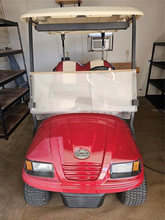 For Sale: $205,000 (3 beds, 2 baths, 1296 Square Feet)