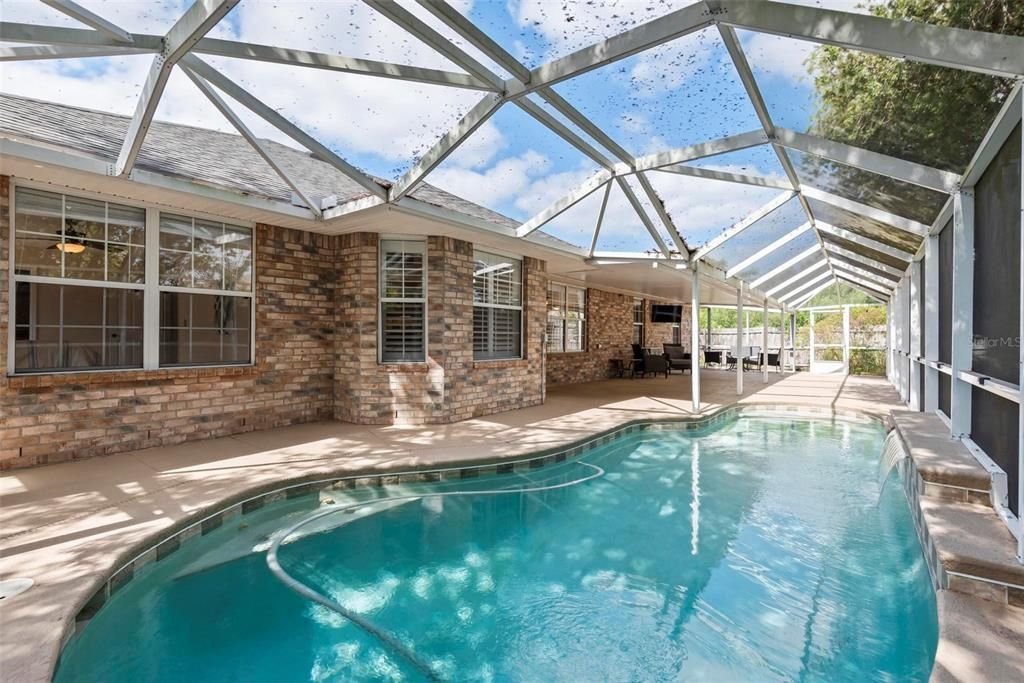 For Sale: $465,000 (4 beds, 2 baths, 2277 Square Feet)