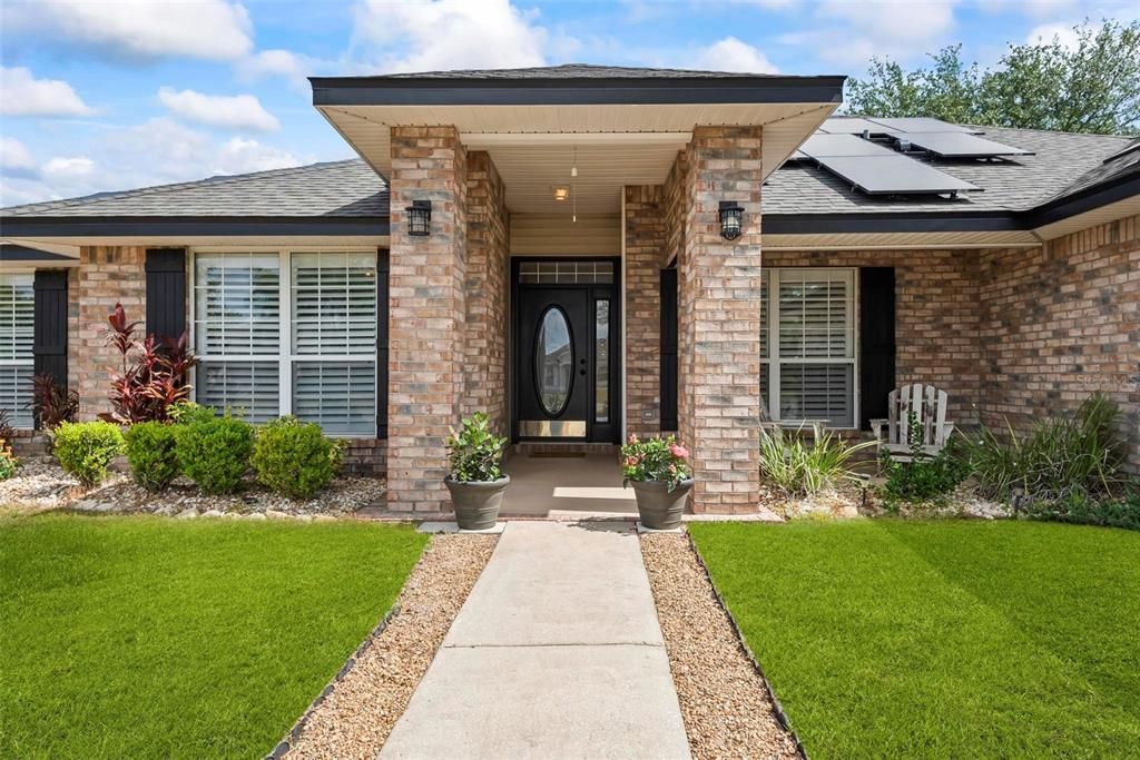 For Sale: $465,000 (4 beds, 2 baths, 2277 Square Feet)