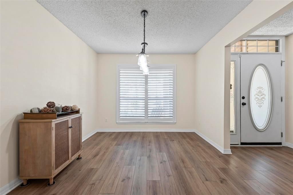 For Sale: $465,000 (4 beds, 2 baths, 2277 Square Feet)