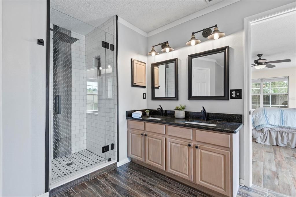 For Sale: $465,000 (4 beds, 2 baths, 2277 Square Feet)