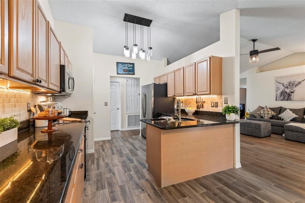 For Sale: $465,000 (4 beds, 2 baths, 2277 Square Feet)