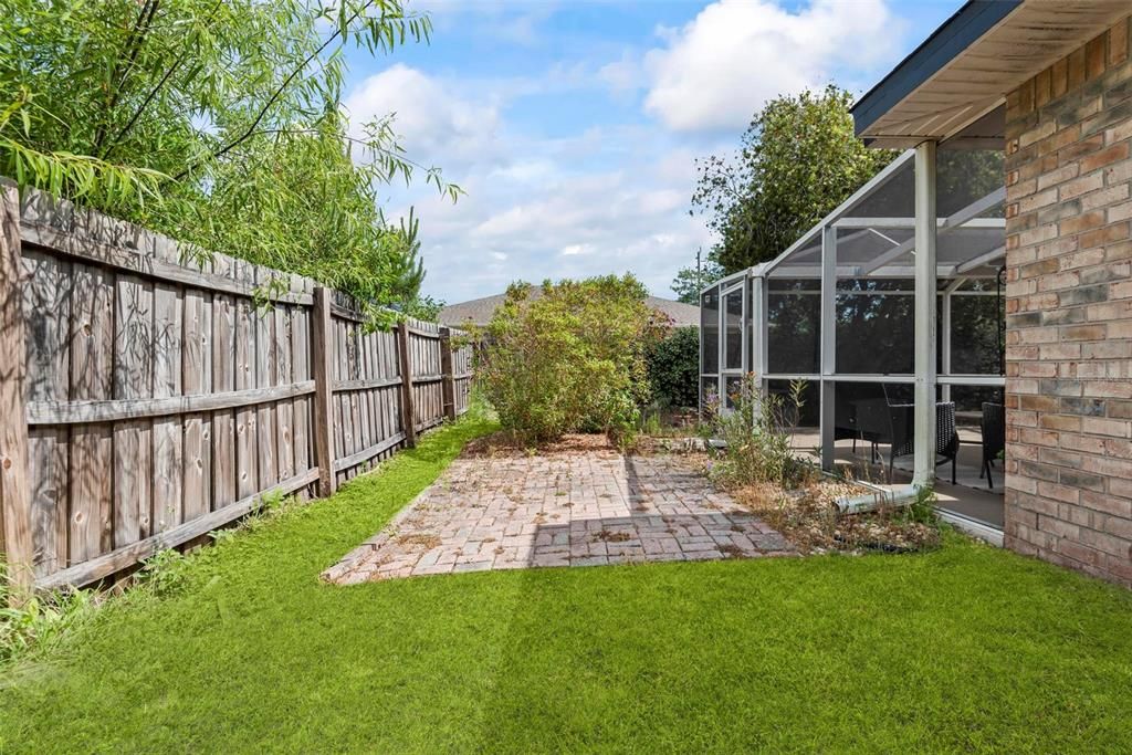 For Sale: $465,000 (4 beds, 2 baths, 2277 Square Feet)