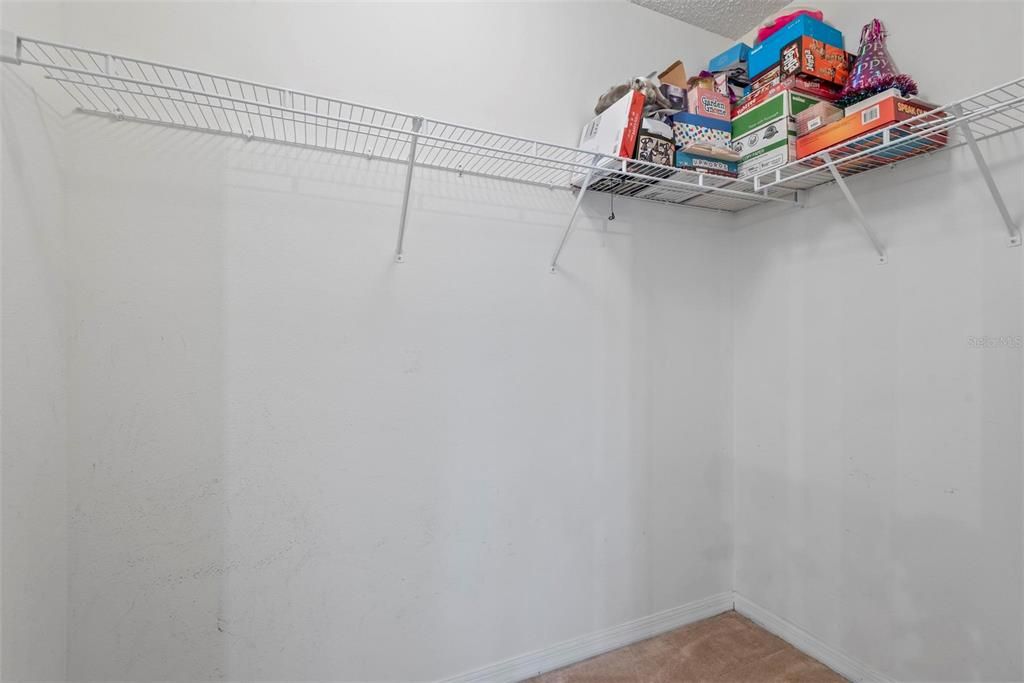 For Sale: $465,000 (4 beds, 2 baths, 2277 Square Feet)