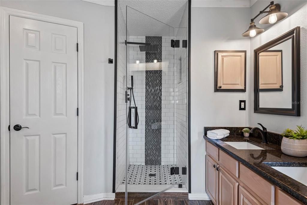 For Sale: $465,000 (4 beds, 2 baths, 2277 Square Feet)