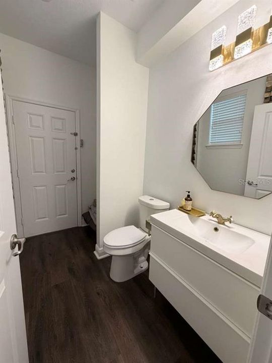 En Renta: $5,100 (5 camas, 3 baños, 3365 Pies cuadrados)