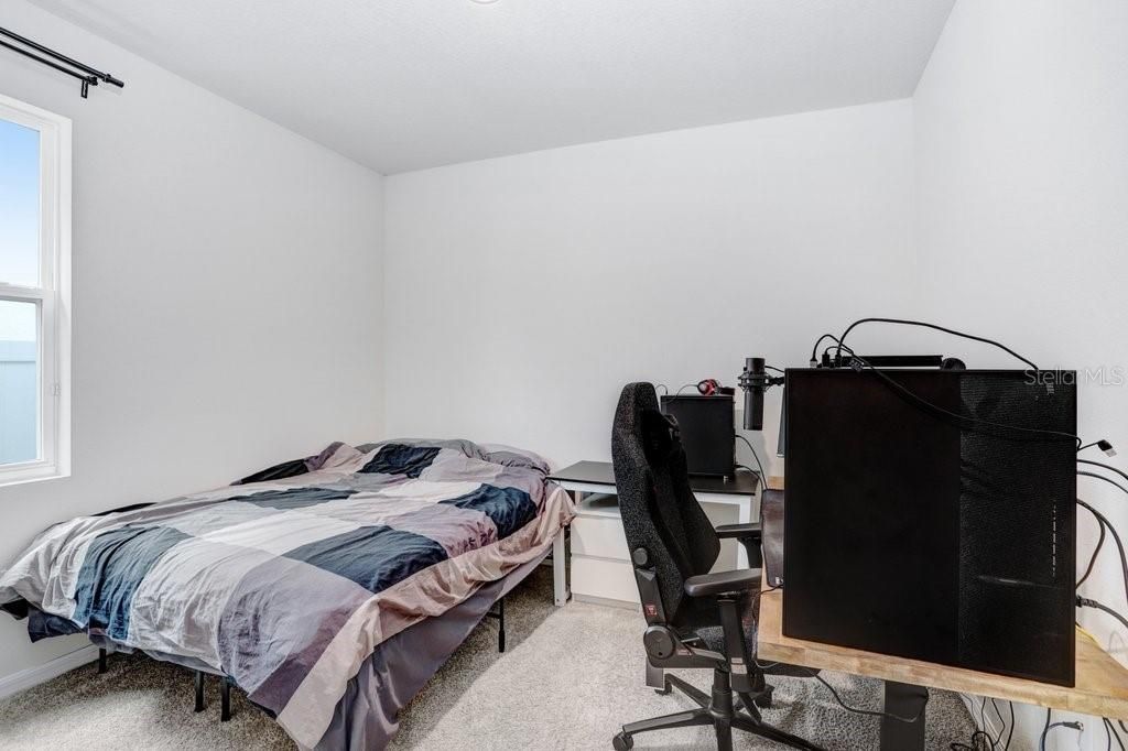 En Venta: $375,000 (4 camas, 2 baños, 2035 Pies cuadrados)