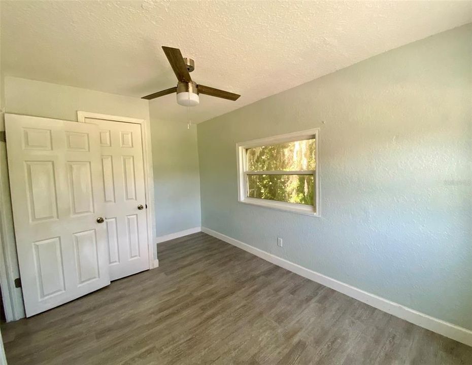 出租: $1,875 (3 贝兹, 2 浴室, 1800 平方英尺)