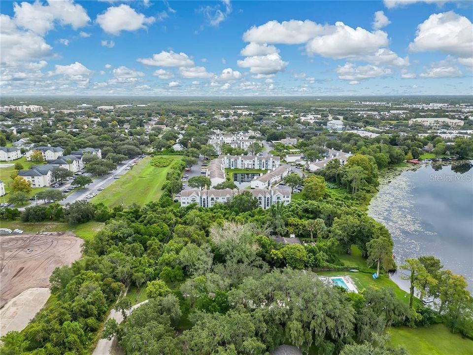 For Sale: $177,000 (2 beds, 1 baths, 810 Square Feet)