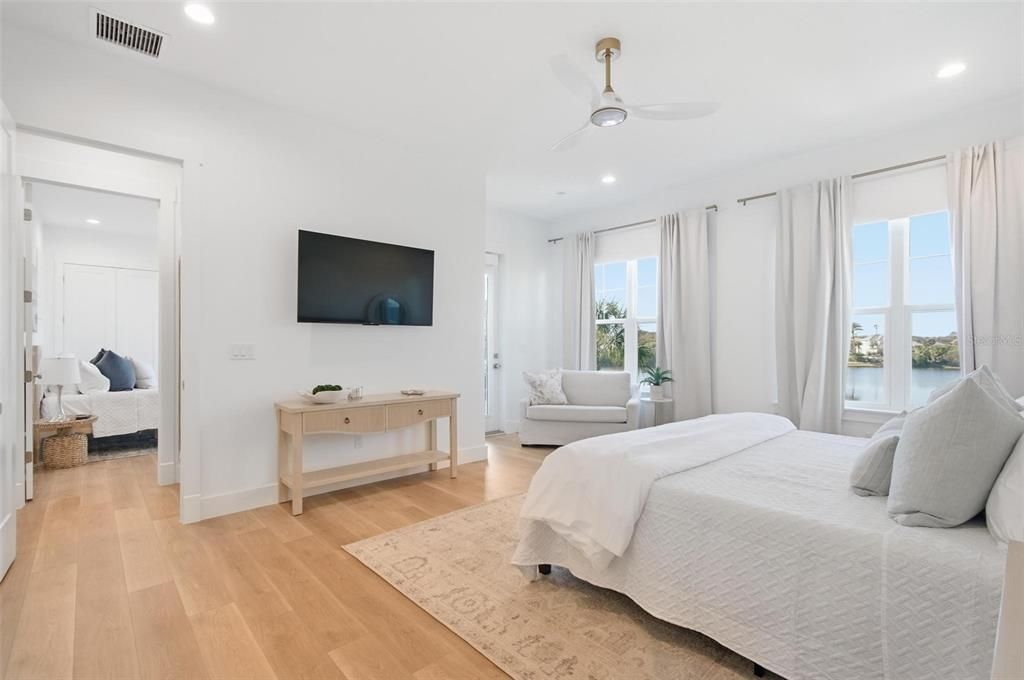 待售: $1,999,900 (5 贝兹, 4 浴室, 3478 平方英尺)