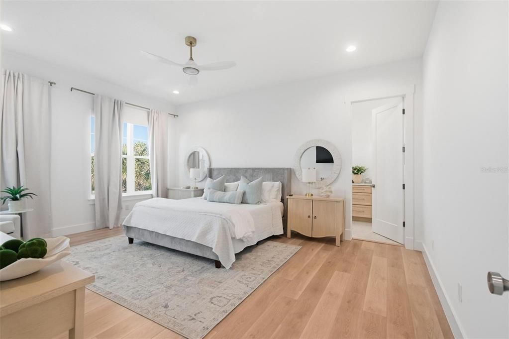 待售: $1,999,900 (5 贝兹, 4 浴室, 3478 平方英尺)