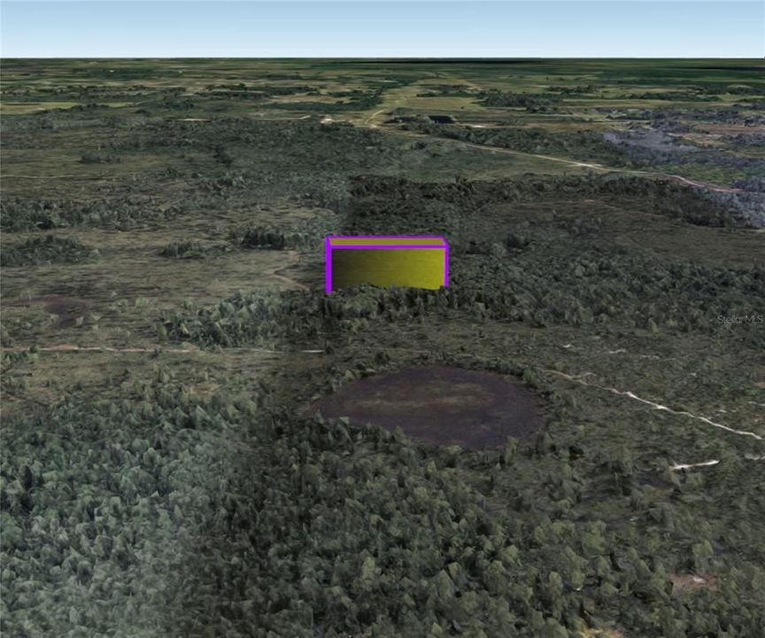 На продажу: $15,999 (1.26 acres)