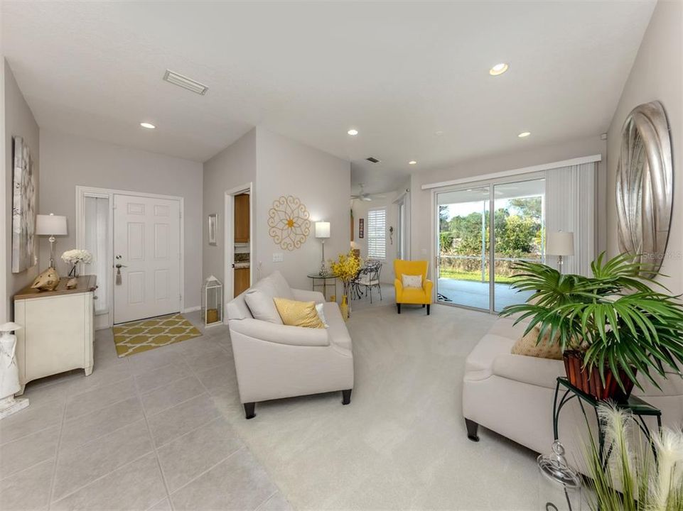 En Venta: $315,000 (2 camas, 2 baños, 1521 Pies cuadrados)