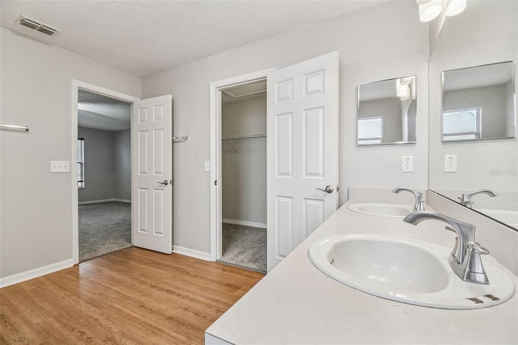 待售: $535,374 (5 贝兹, 3 浴室, 2828 平方英尺)