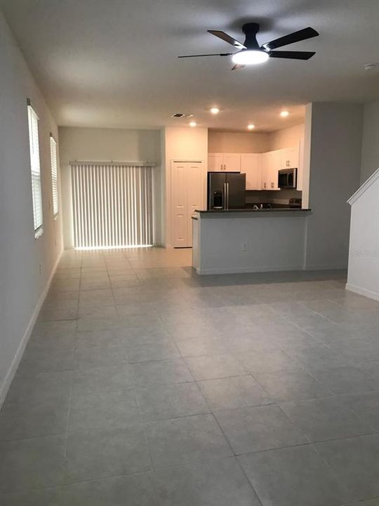 For Rent: $1,950 (2 beds, 2 baths, 1541 Square Feet)