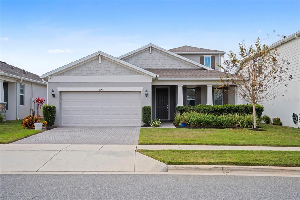 En Venta: $649,000 (4 camas, 3 baños, 2610 Pies cuadrados)