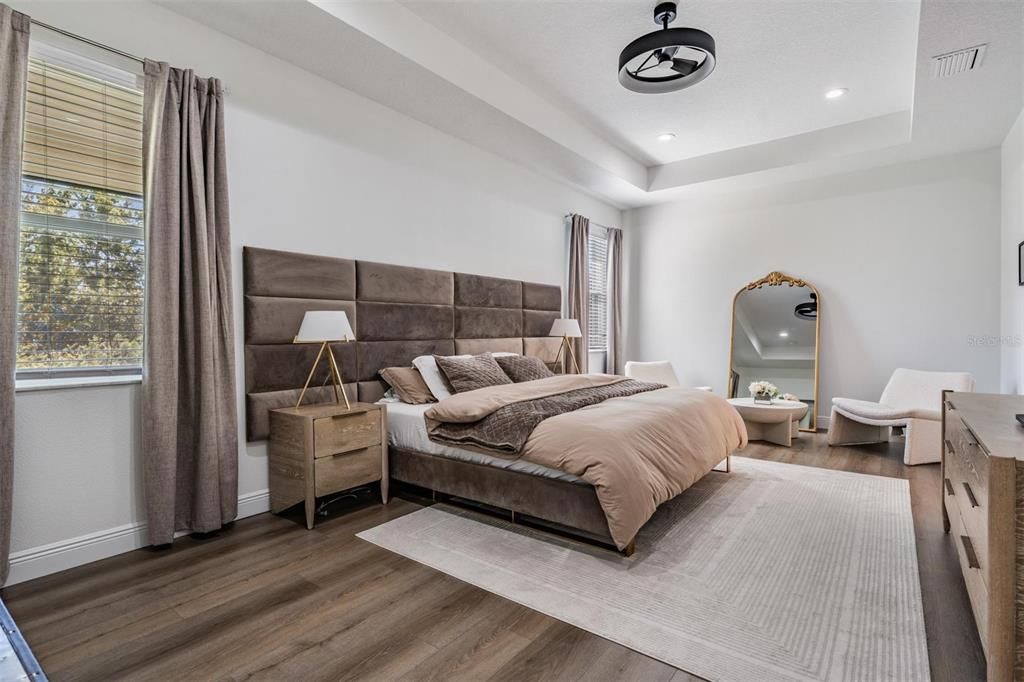 待售: $479,000 (4 贝兹, 2 浴室, 2096 平方英尺)