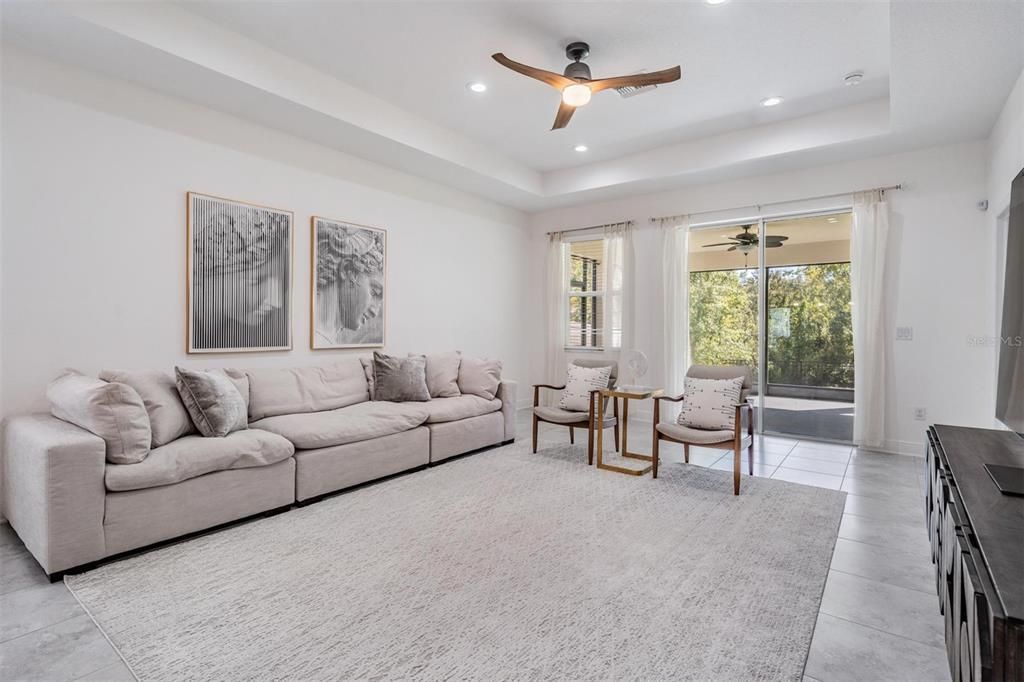 待售: $479,000 (4 贝兹, 2 浴室, 2096 平方英尺)