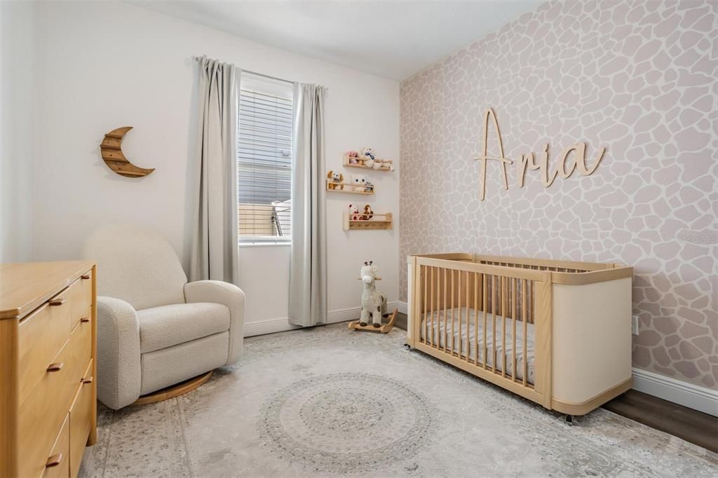 待售: $479,000 (4 贝兹, 2 浴室, 2096 平方英尺)