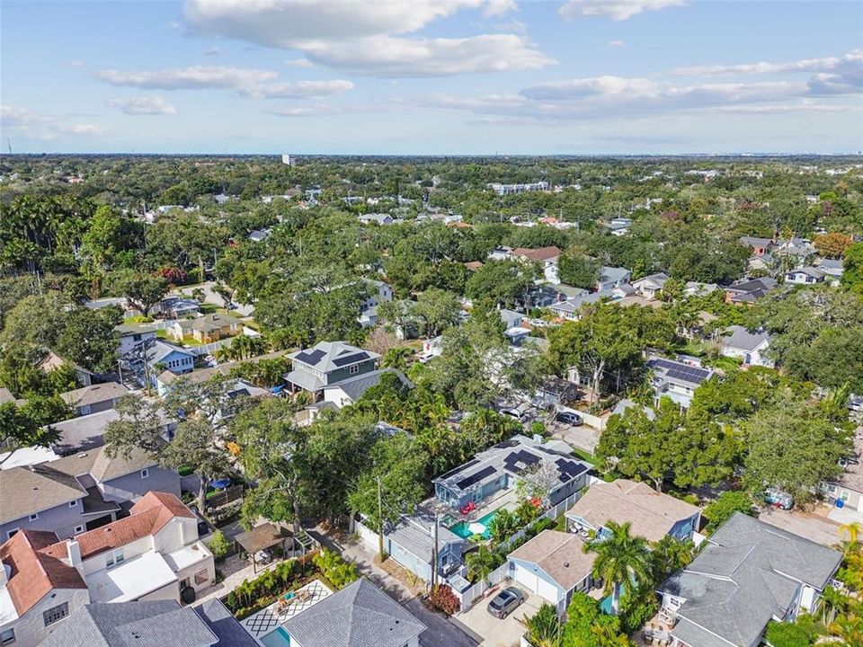 待售: $1,100,000 (4 贝兹, 3 浴室, 1844 平方英尺)