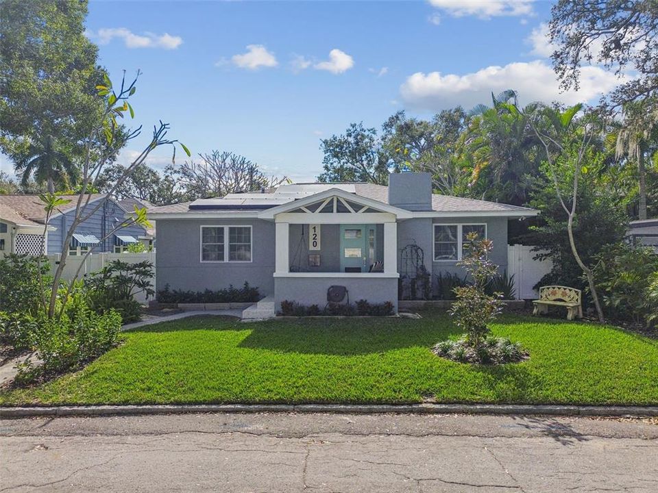 待售: $1,100,000 (4 贝兹, 3 浴室, 1844 平方英尺)