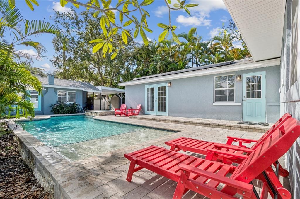 待售: $1,100,000 (4 贝兹, 3 浴室, 1844 平方英尺)