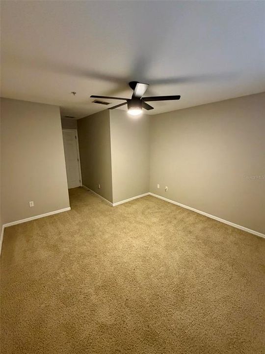 En Renta: $2,877 (3 camas, 2 baños, 1827 Pies cuadrados)